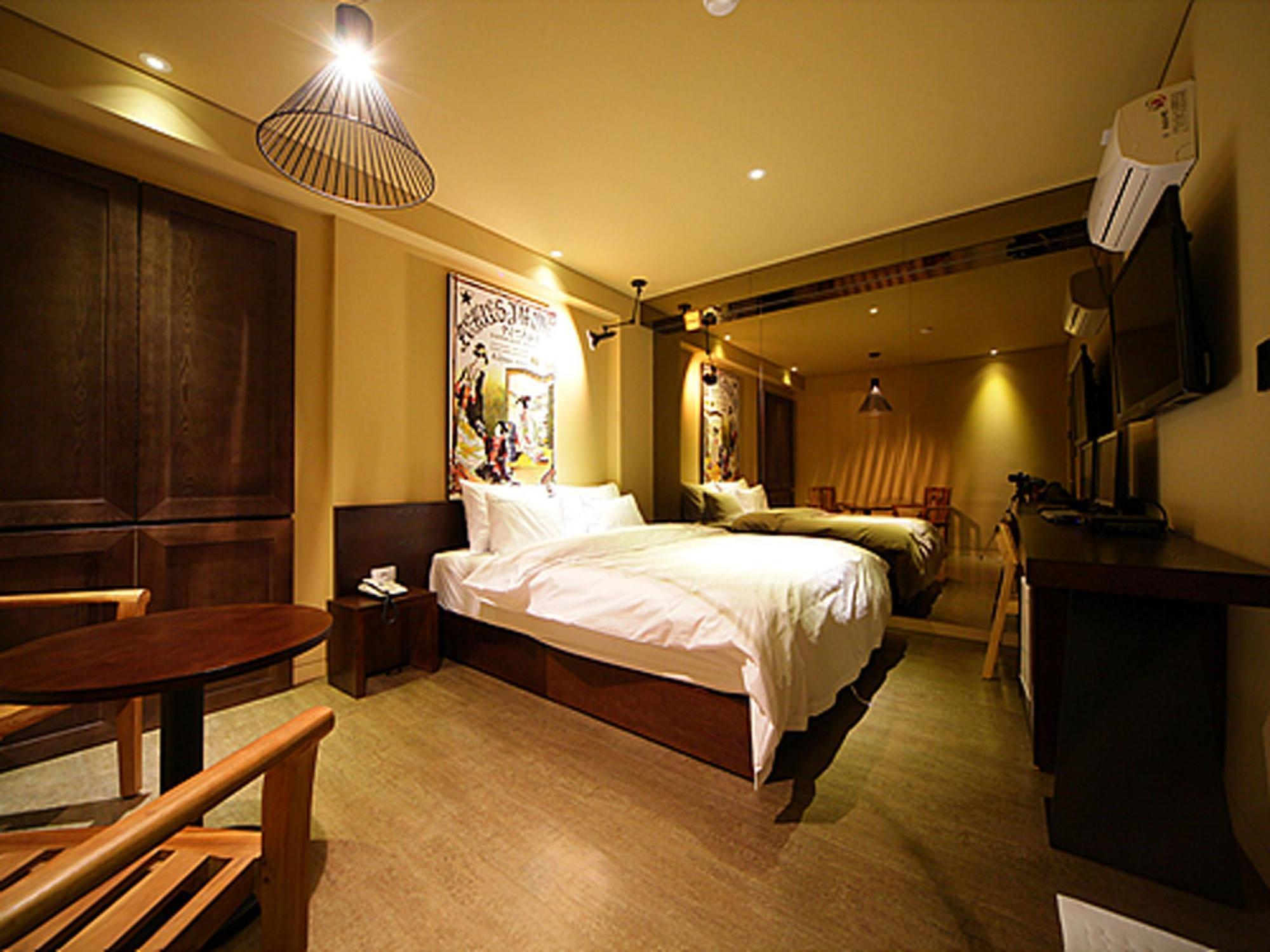 Sinchon Hotel Gaeul Seul Esterno foto